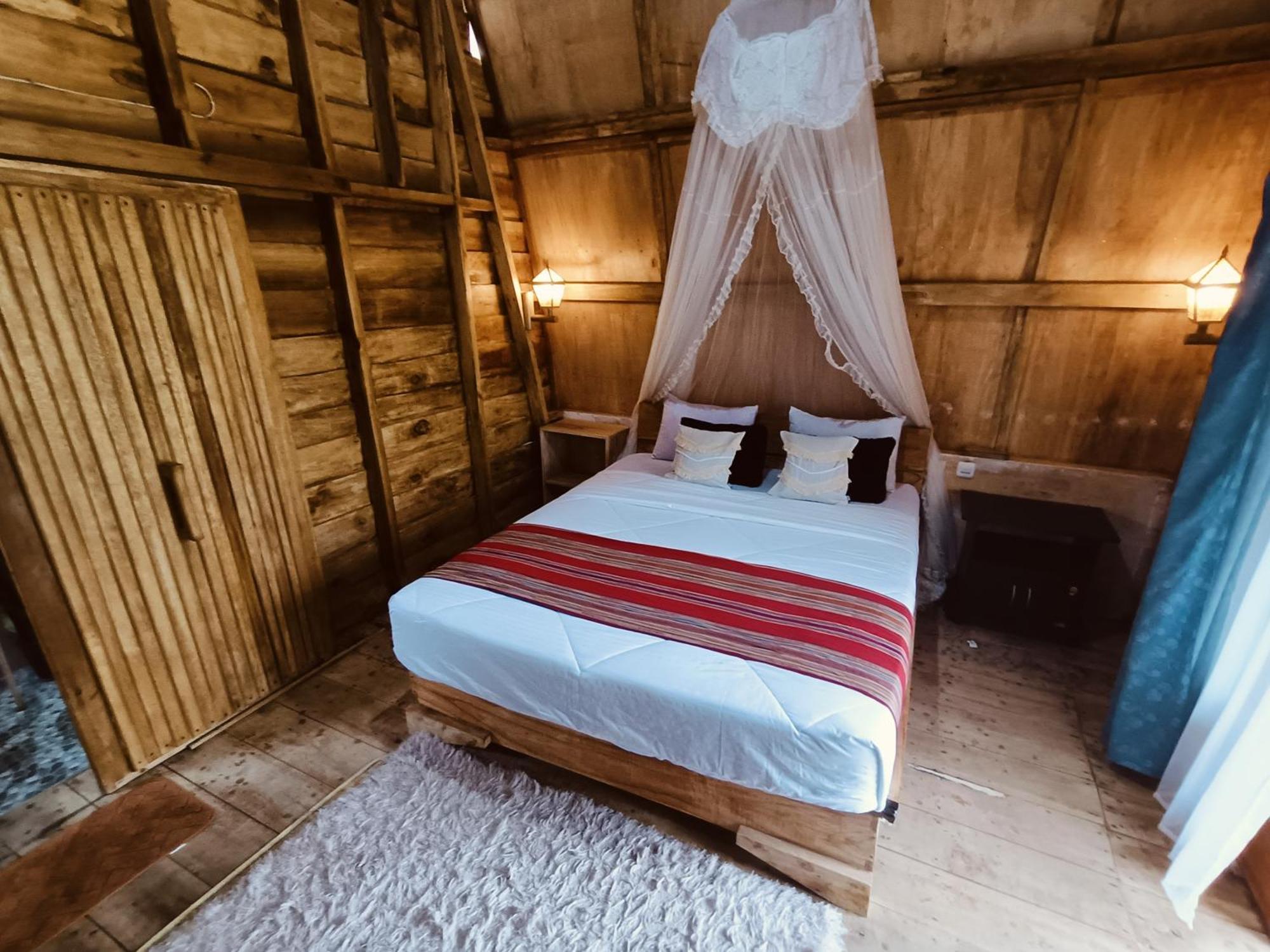 Raturinjani Homestay Selong Kültér fotó
