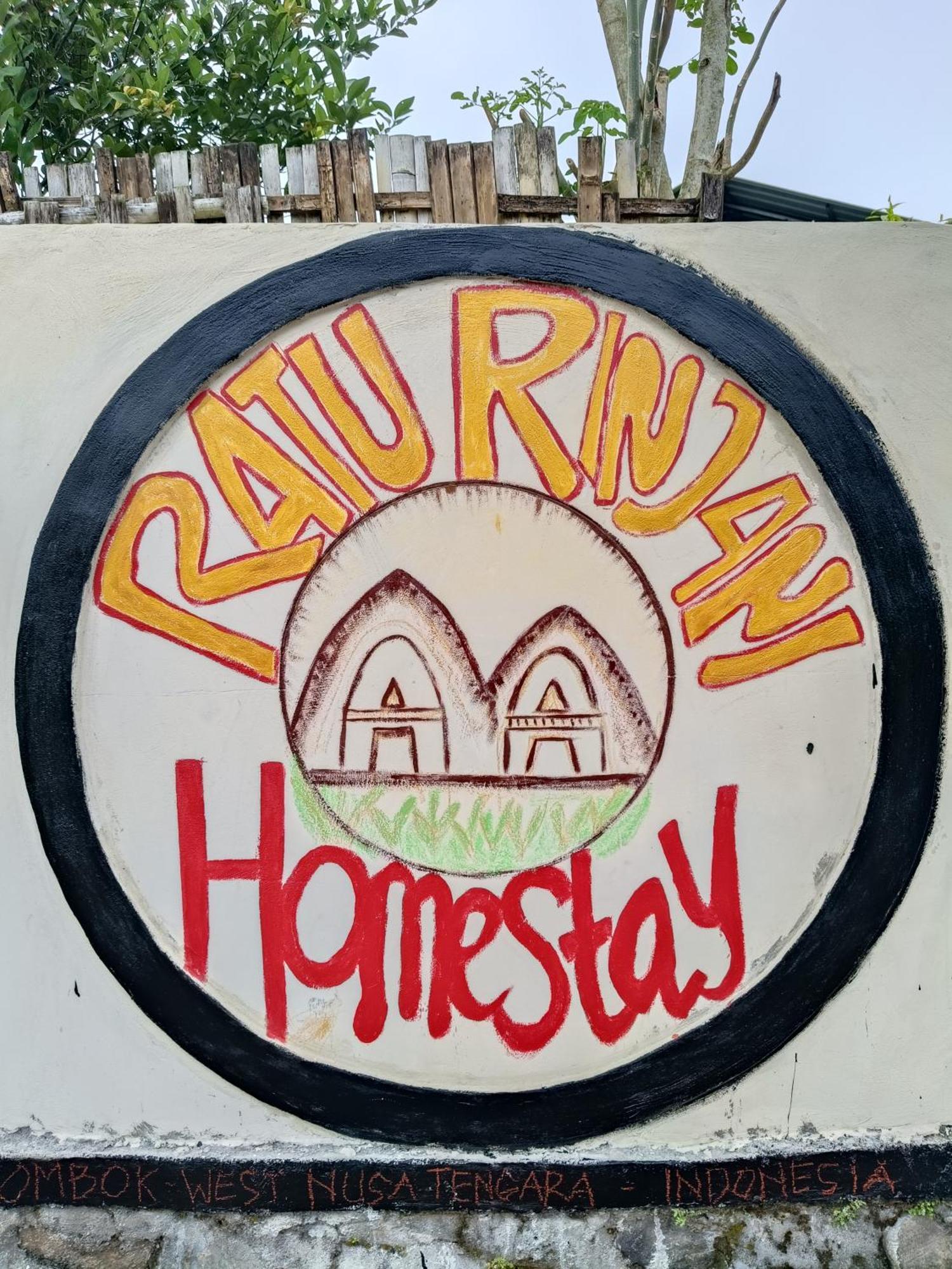 Raturinjani Homestay Selong Kültér fotó